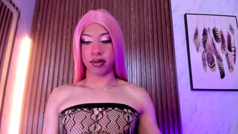 Snapshot of cameron_blake_ chatting on December 2025 03:12:02 AM CAMERON online show from December 2025 03:12:02 AM