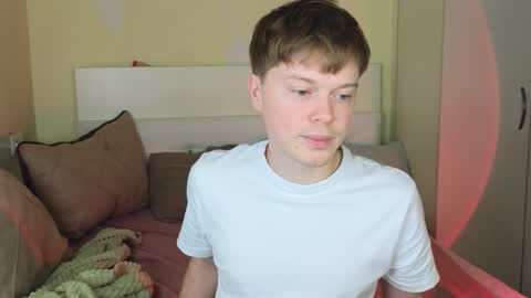 Snapshot of cameron_crowly chatting on November 2025 10:25:02 AM Cameron online show from November 2025 10:25:02 AM