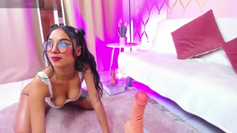 Camila online show from December 2024 03:30:01 AM