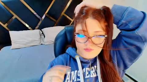 Camila Osorio online show from May 2026 07:22:02 PM