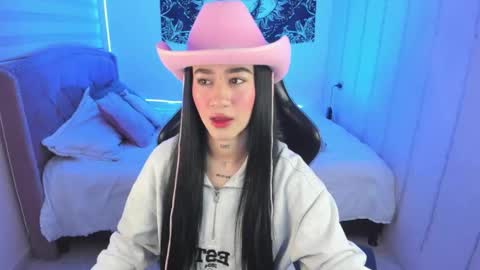 camila online show from October 2025 06:50:01 PM