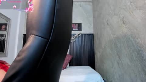 Snapshot of camila__bouzas chatting on October 2025 09:59:01 PM camila__bouzas online show from October 2025 09:59:01 PM