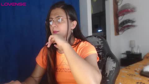 camila online show from October 2025 07:30:01 AM