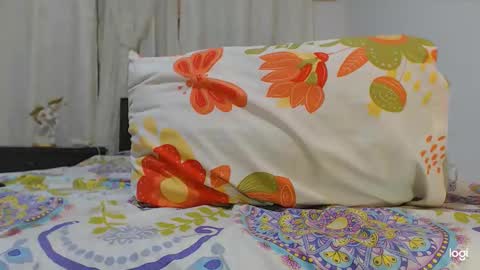 Snapshot of camila_blandexxxx chatting on October 2025 07:59:01 PM Instagram camila blande1 online show from October 2025 07:59:01 PM