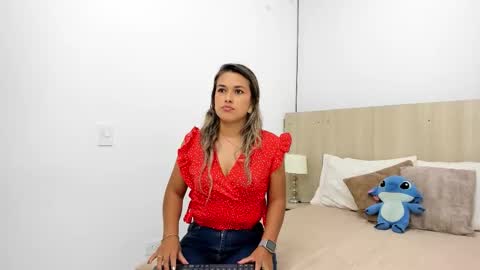 camila Borbon online show from October 2025 11:11:01 AM