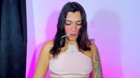 Snapshot of camila_coxx chatting on December 2024 04:26:02 AM s online show from December 2024 04:26:02 AM