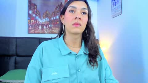 Snapshot of camila_coxx chatting on January 2025 05:08:01 AM s online show from January 2025 05:08:01 AM