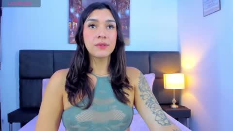 Snapshot of camila_coxx chatting on February 2025 07:41:01 AM s online show from February 2025 07:41:01 AM