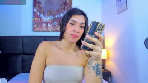 Snapshot of camila_coxx chatting on February 2025 12:03:02 PM s online show from February 2025 12:03:02 PM