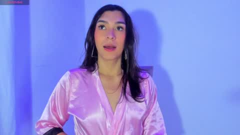 Snapshot of camila_coxx chatting on February 2025 04:25:02 AM s online show from February 2025 04:25:02 AM