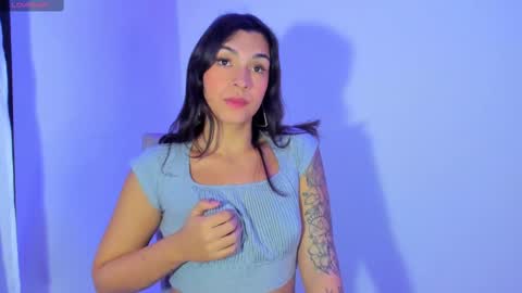 Snapshot of camila_coxx chatting on February 2025 04:55:01 AM s online show from February 2025 04:55:01 AM