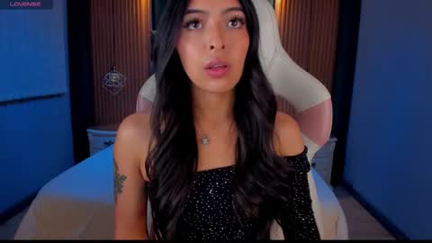 Snapshot of camila_dupont chatting on September 2025 03:52:02 AM Camila online show from September 2025 03:52:02 AM