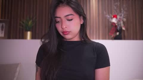 Camila online show from January 2026 06:33:02 PM