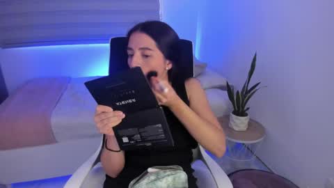 Snapshot of camila_ec2 chatting on April 2026 09:45:02 PM C A M I online show from April 2026 09:45:02 PM