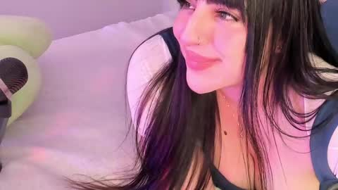 Camila online show from June 2026 01:39:01 AM