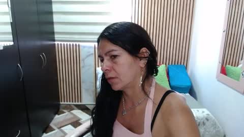 Snapshot of camila_vargas_ chatting on May 2026 04:48:02 PM Camila Vargas online show from May 2026 04:48:02 PM