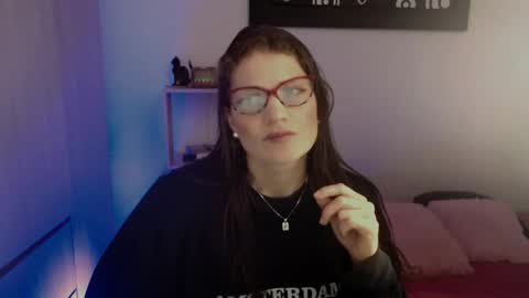 Snapshot of camila_ventura chatting on May 2026 12:02:02 PM Camila ventura online show from May 2026 12:02:02 PM