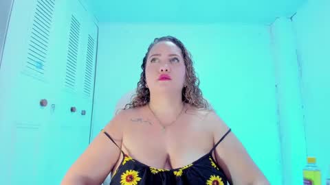 Snapshot of camilaa_foxxx chatting on January 2025 08:30:02 PM camilaa foxxx online show from January 2025 08:30:02 PM