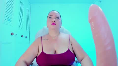 Snapshot of camilaa_foxxx chatting on January 2025 08:47:01 PM camilaa foxxx online show from January 2025 08:47:01 PM
