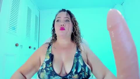 Snapshot of camilaa_foxxx chatting on February 2025 08:06:02 PM camilaa foxxx online show from February 2025 08:06:02 PM