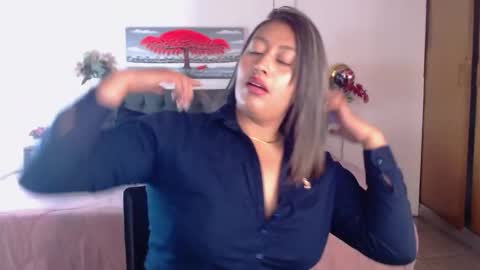 Snapshot of camilaa_m chatting on September 2025 02:44:02 PM camilaa_m online show from September 2025 02:44:02 PM