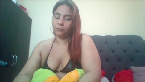 Snapshot of camilabrown23 chatting on February 2025 01:46:01 PM Camila Browm online show from February 2025 01:46:01 PM