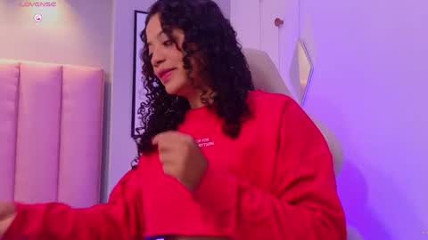 Camila online show from May 2026 12:21:01 PM