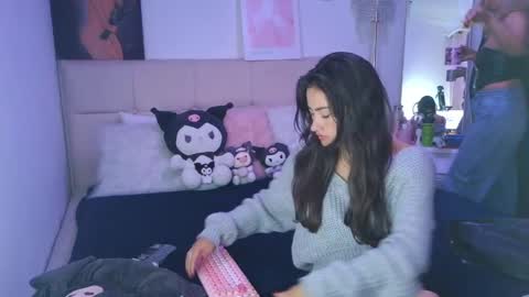 Snapshot of camilamarsh chatting on May 2026 01:29:02 PM camilamarsh online show from May 2026 01:29:02 PM