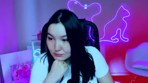camilamartiez online show from April 2026 12:19:02 PM