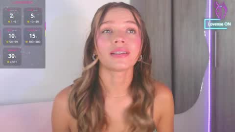 Camila Monroee  online show from May 2026 02:33:01 PM