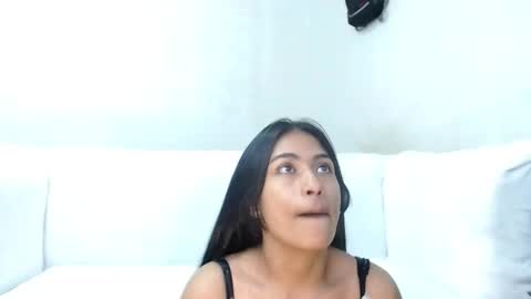 Snapshot of camilapaez1 chatting on February 2025 05:03:02 AM cami online show from February 2025 05:03:02 AM