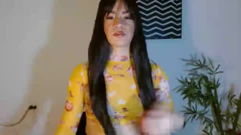 camilaparrisx online show from June 2026 02:33:01 AM