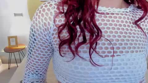 Snapshot of camilarivers chatting on December 2024 04:30:01 PM Camila online show from December 2024 04:30:01 PM