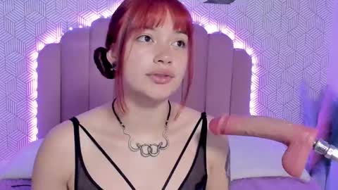 Snapshot of camilarivers chatting on March 2025 12:30:02 PM Camila online show from March 2025 12:30:02 PM