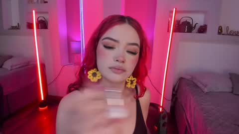Camila  online show from May 2026 12:32:01 PM
