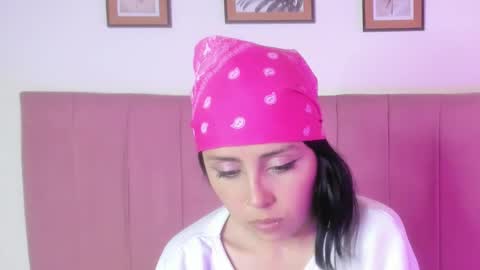 Camila online show from October 2025 12:47:01 PM