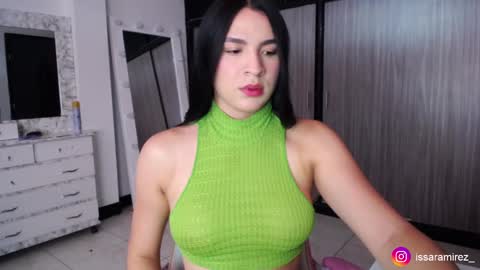 X IGcamiryan01 online show from October 2025 06:14:02 PM