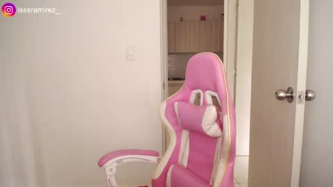 X IGcamiryan01 online show from April 2026 06:54:02 PM