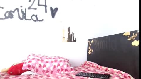 Camila online show from October 2025 04:06:02 PM