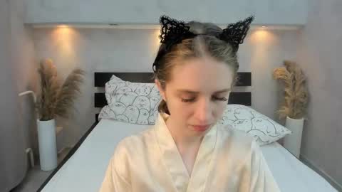 Snapshot of camilla_kelly chatting on October 2025 01:06:01 AM Camilla online show from October 2025 01:06:01 AM