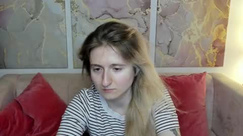 camilladreamer online show from April 2026 06:14:02 PM