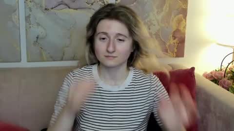 camilladreamer online show from May 2026 07:18:01 PM