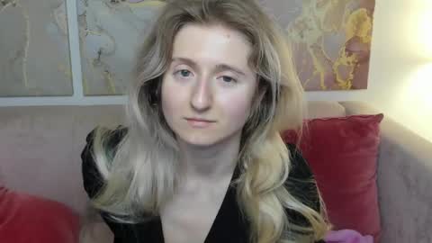 camilladreamer online show from May 2026 12:50:01 AM