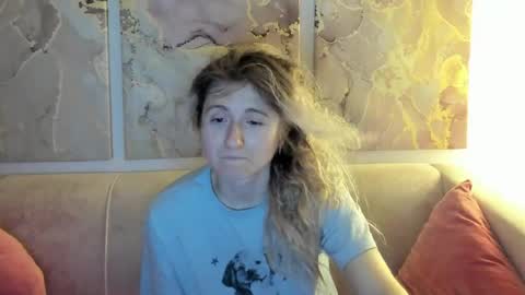 camilladreamer online show from May 2026 10:48:02 PM