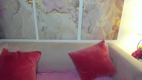 camilladreamer online show from June 2026 07:17:02 PM
