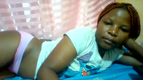 camillah_sweet online show from April 2026 06:27:01 AM