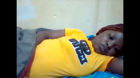 camillah_sweet online show from May 2026 08:22:02 AM