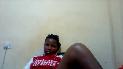 camillah_sweet online show from May 2026 07:48:02 PM