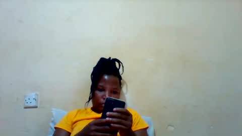 camillah_sweet online show from June 2026 07:18:02 PM