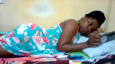 camillah_sweet online show from July 2026 07:33:01 AM